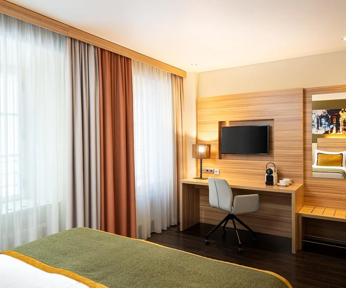 Leonardo Boutique Hotel Salzburg Gablerbraeu 3*,  Østrig